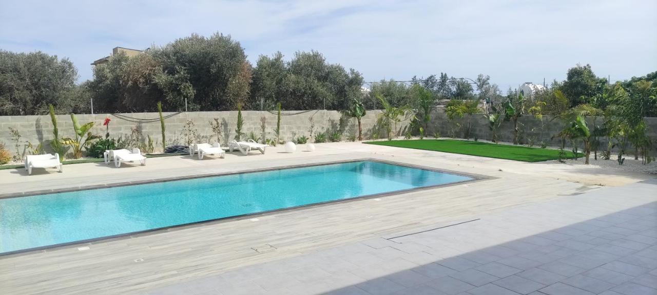 Kiti Village Villa, Cyprus, Salt-Water Pool, 6 Bedrooms, Larnaca Eksteriør bilde